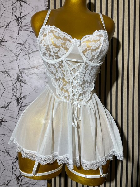 Nuisette Dentelle Blanche Sexy