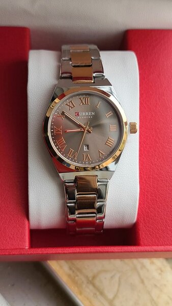 Montre élégante Curren en acier inoxydable