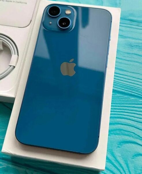 iPhone 13 Bleu 128 Go