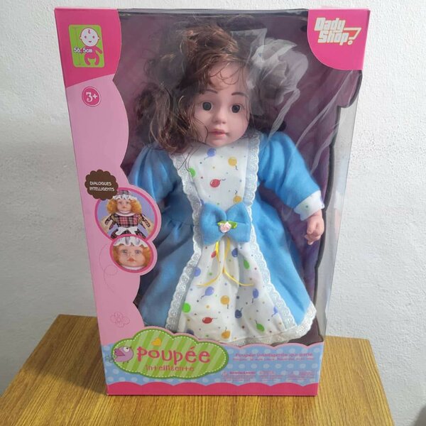 Poupée Laura intelligente