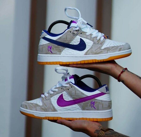 Nike SB Dunk Low