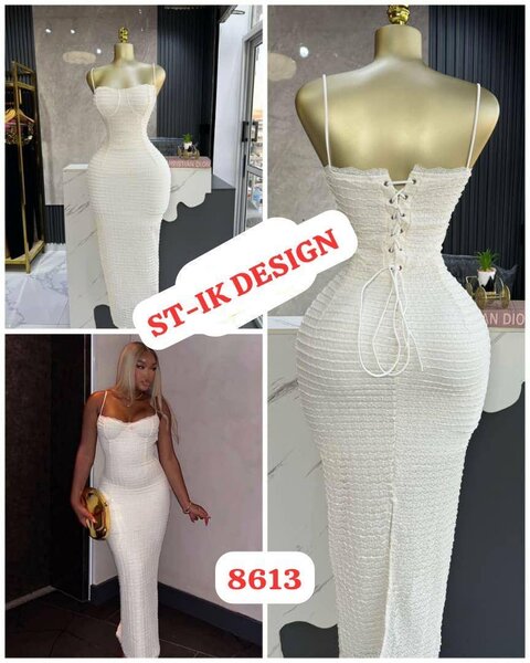 Robe élégante moulante blanche