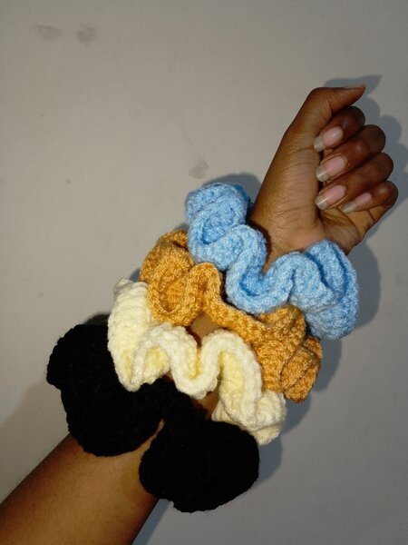 Chouchous tricotés colorés