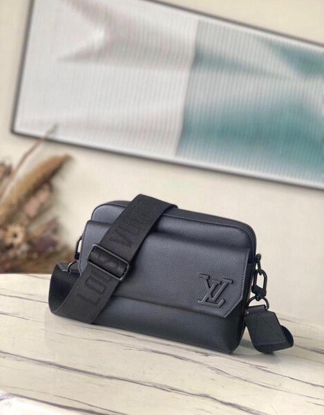 Sacoche Louis Vuitton