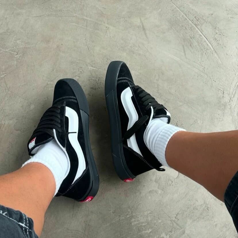 Chaussures noires classiques homme