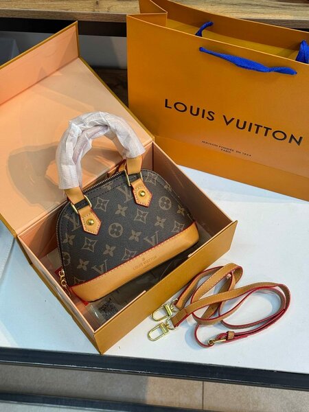 LV mini сумочка