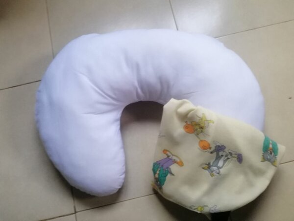 Nursing pillow