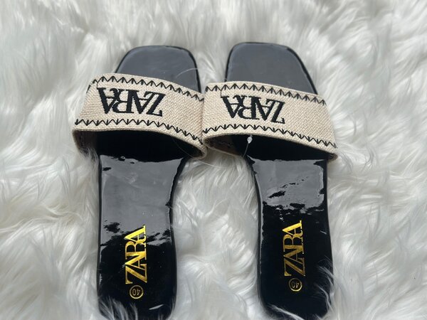 Sandales Zara