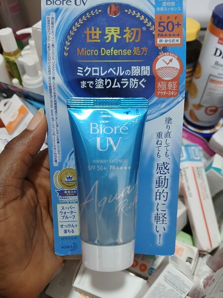 Crème solaire bioré UV