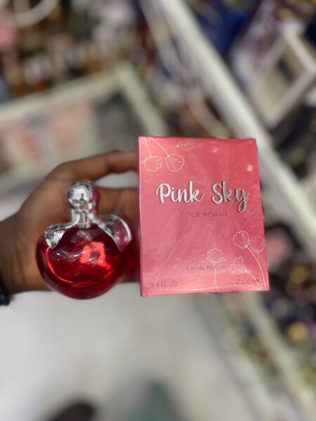 Parfums PINK SKY