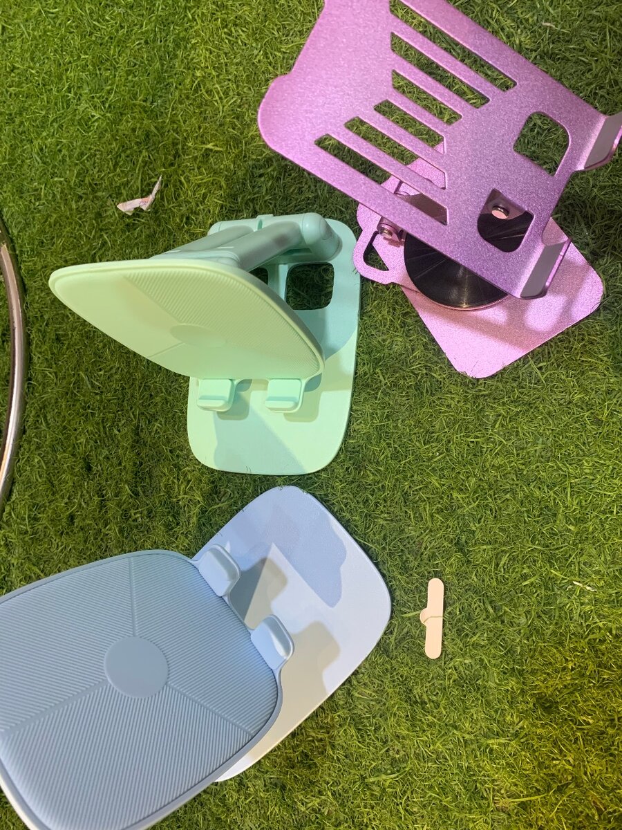 Metallic Phone stand