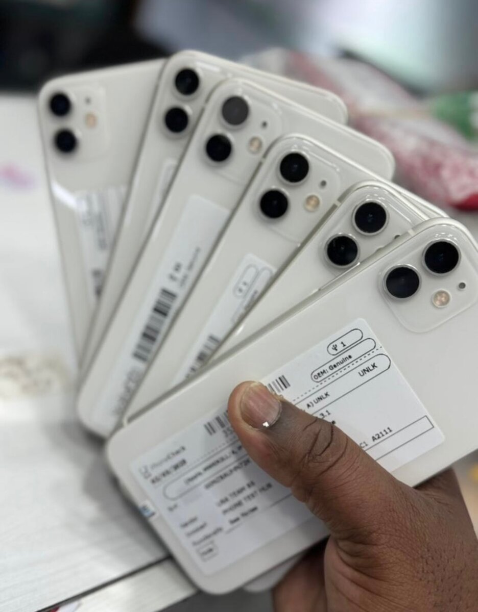 11 simple quasi neuf