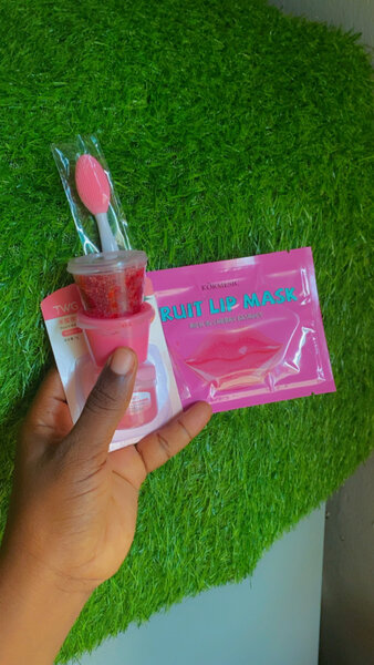 Masque à lèvres fruité