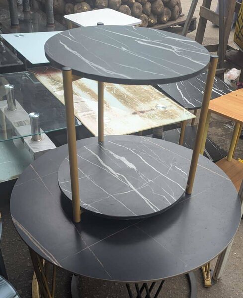 Table d'appoint en marbre noir