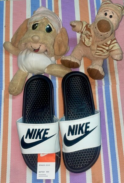 Sandales Nike Benassi