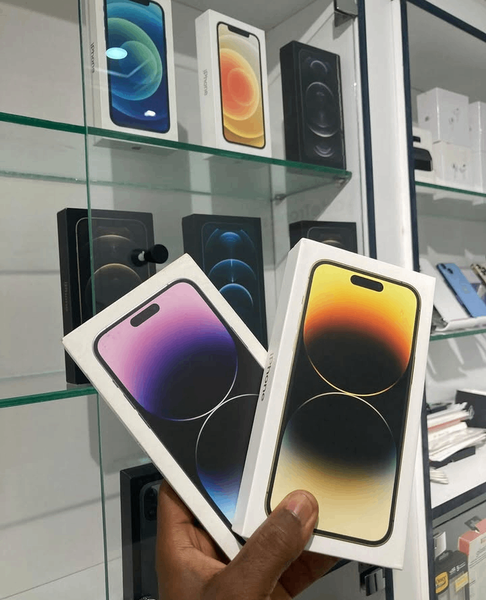 13 128GB-156GB, 15 Pro-256GB, 14 Pro'Max 128GB