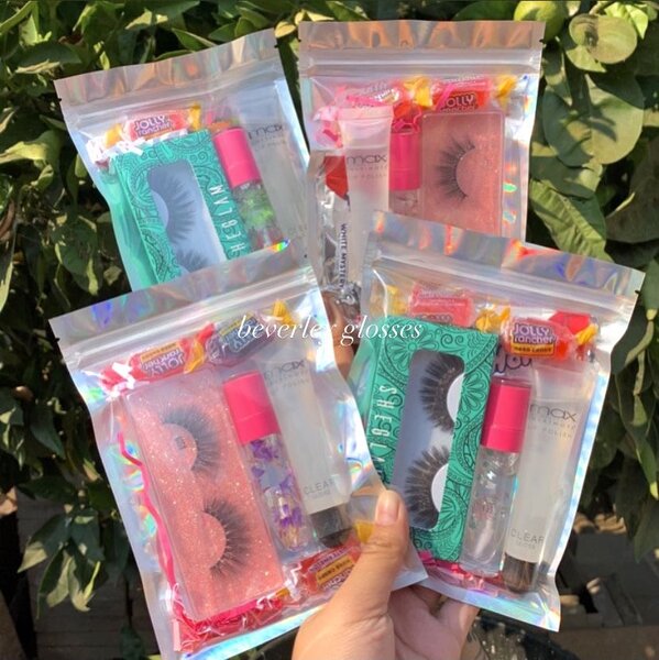 Kit Beauté Faux Cils et Gloss