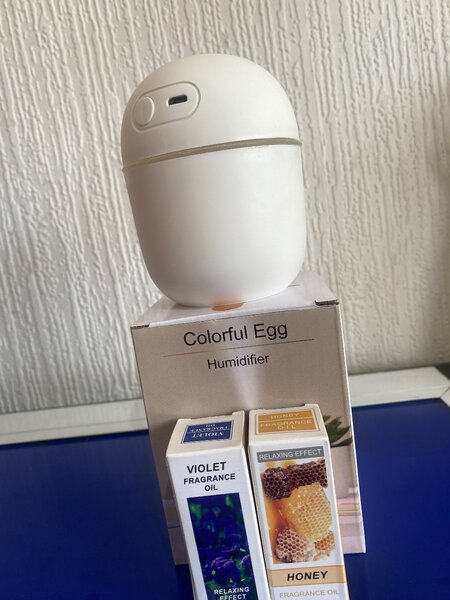 Humidifier with essential oil