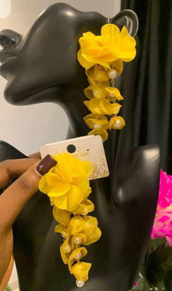 Boucles d'oreilles à fleurs longues