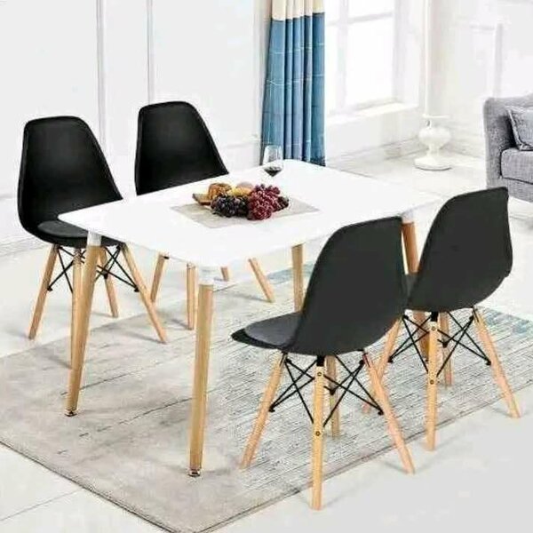 Set table et chaises modernes