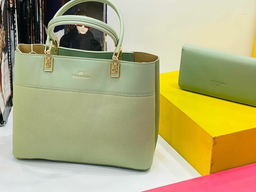 SAC A MAIN CHRISBELLA