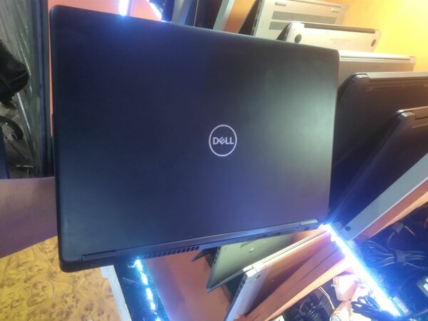 DELL LAPTOP