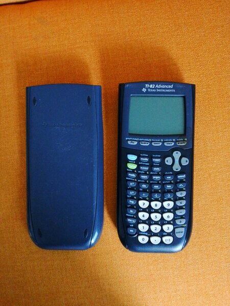 CALCULATRICE TEXAS INSTRUMENTS