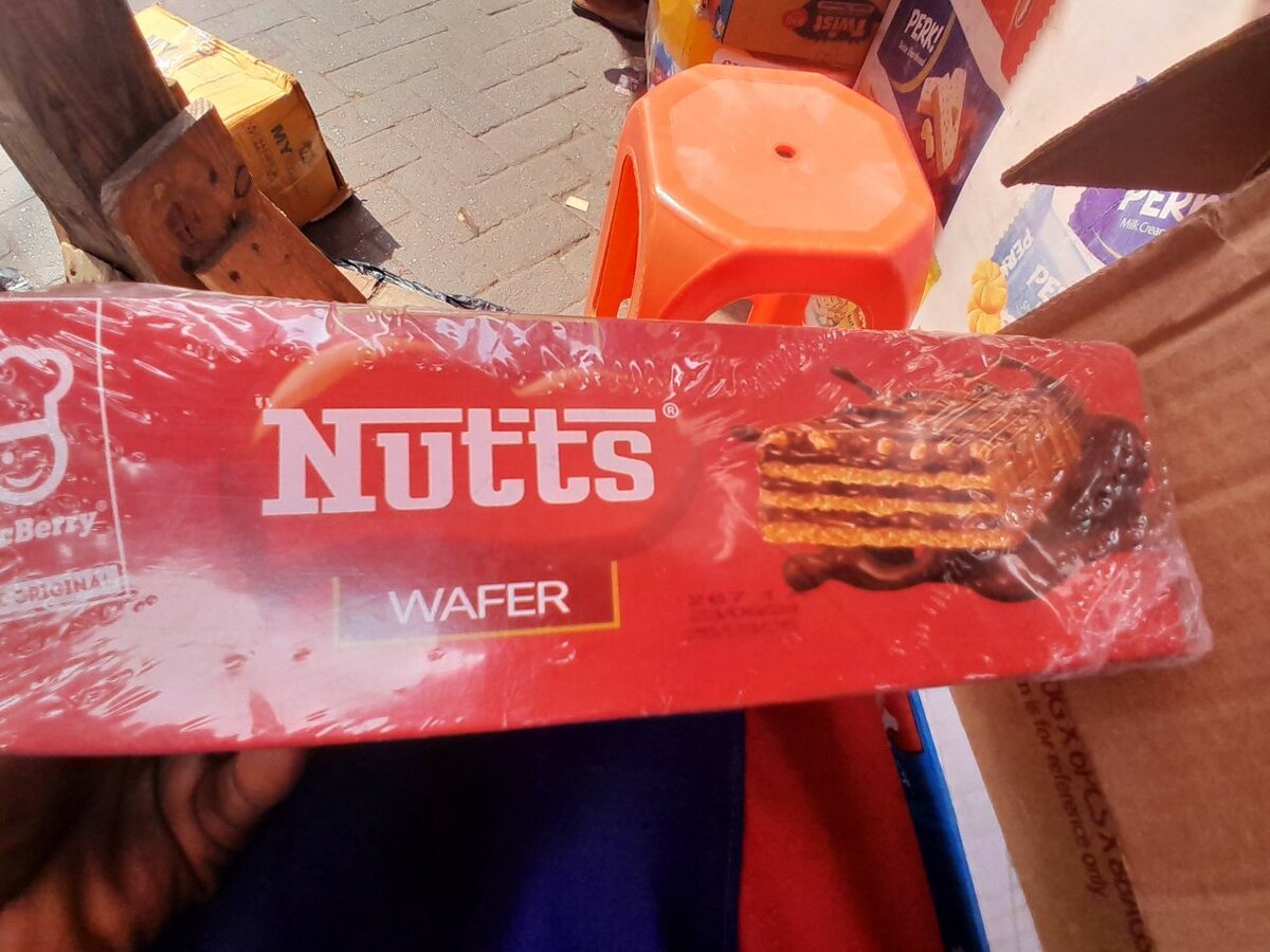 Nutts choco wafer