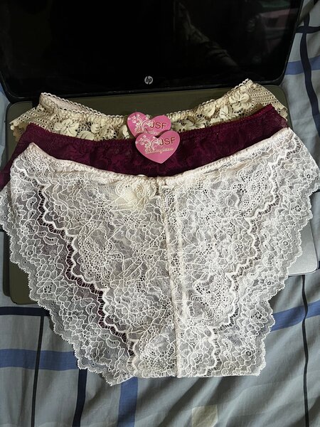 Culottes en dentelle élégantes