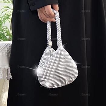 Classy heel and bag combo