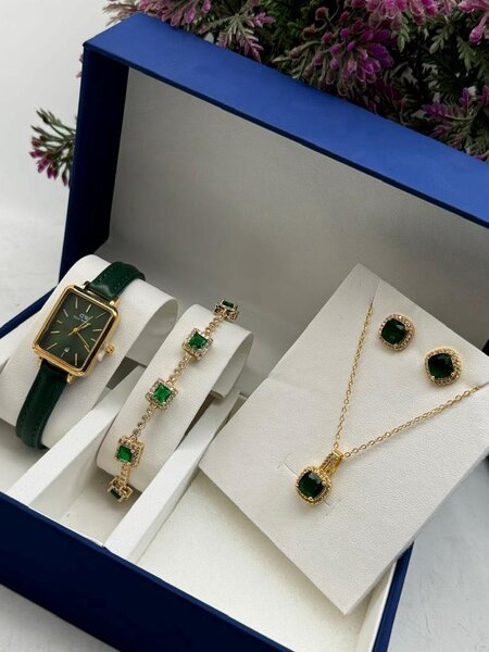 LADIES SET DW, HERMES WATCH WITH BRACELET AND EARRINGS