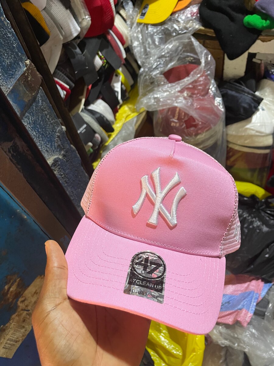 Casquette rose NY