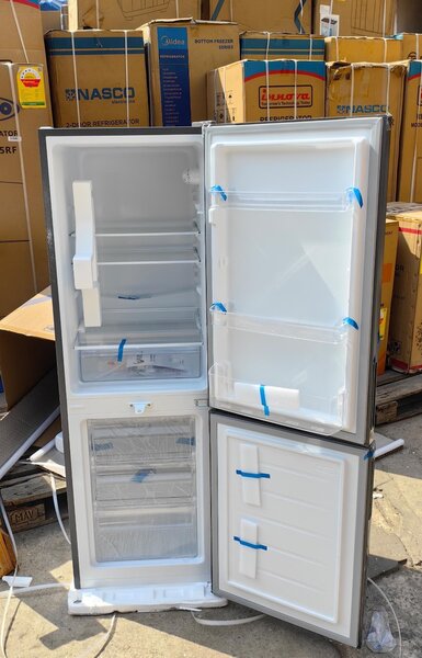 Pearl 0-28 bottom freezer fridge  4 Drawers