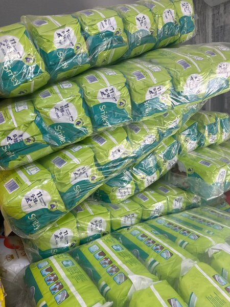 Couches bébé Smiley Taille 4