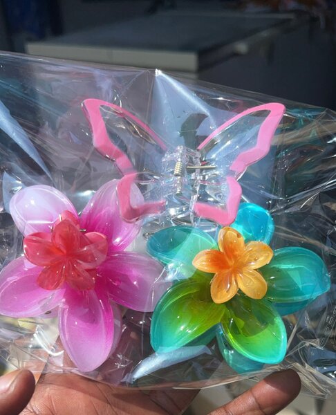 Pinces à cheveux papillon