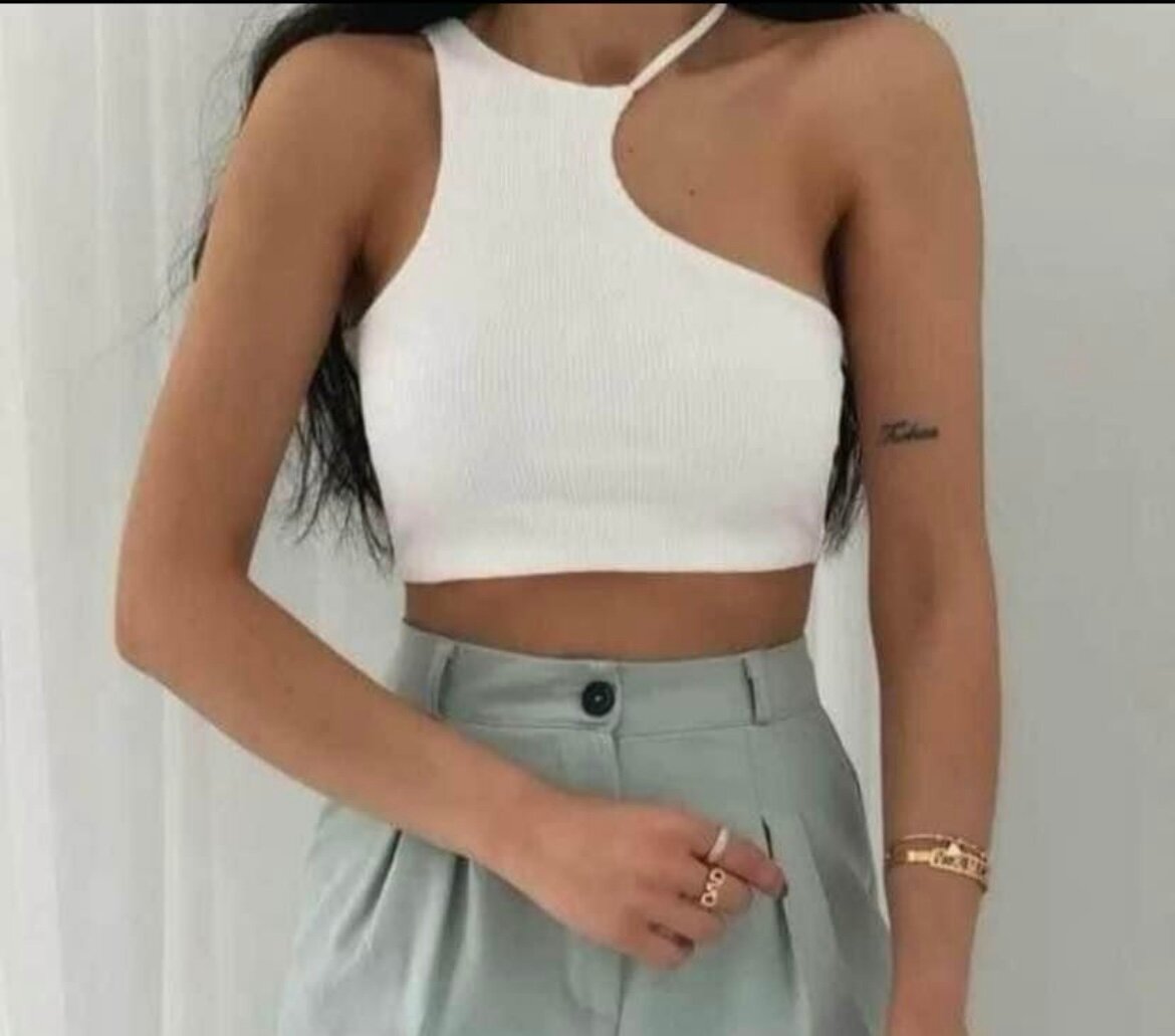 Haut asymétrique beige