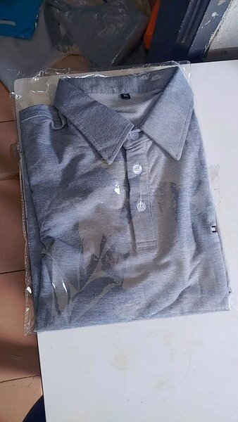 Polo gris classique