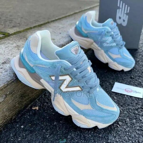 NEW BALANCE 9060