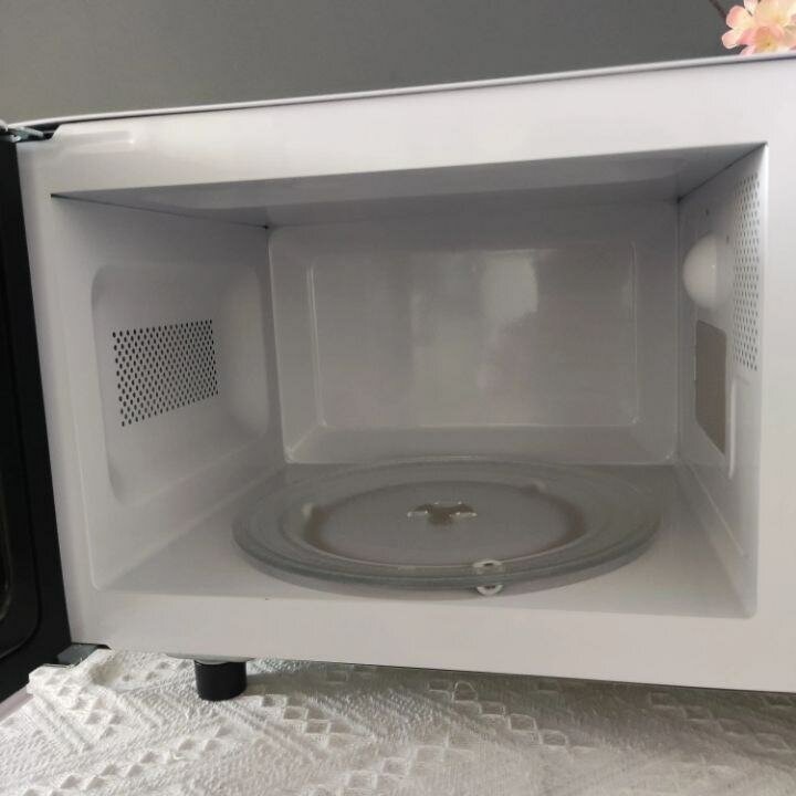Microwave oven