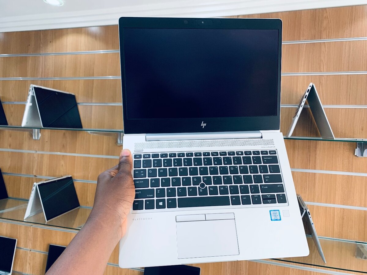 HP ELITEBOOK 830 G6 -TOUCH