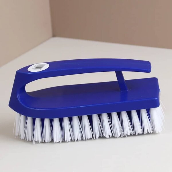 Brosse de nettoyage ergonomique