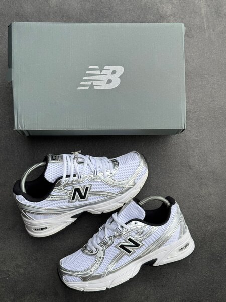 New balance 740