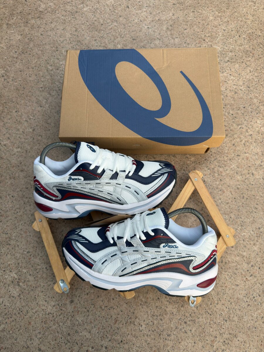 Baskets ASICS confortables