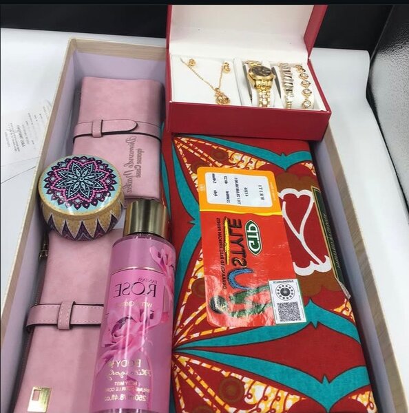 Mothers Day gift packages