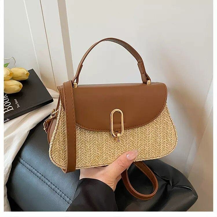 Sac à main en paille chic