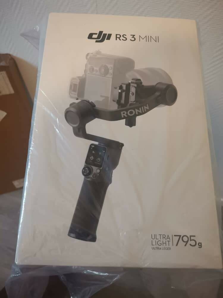 Stabilisateur DJI RS 3 Mini