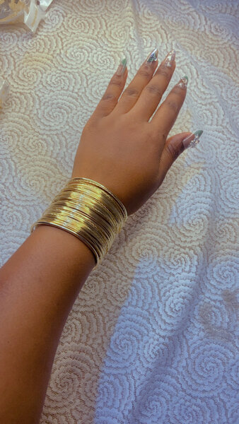 Bracelet manchette doré