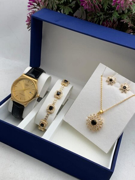 Watch and jewelry set