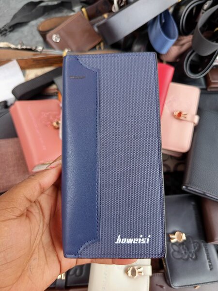 Portefeuille élégant en cuir homme