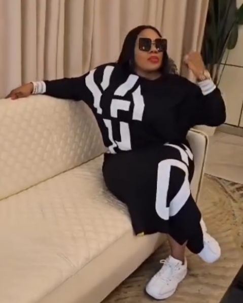 2 piece shirt and skirt black